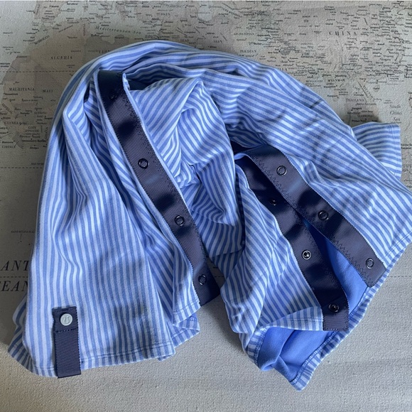 Lululemon Vinyasa Wrap Blue & White Striped Infinity Scarf OS - Picture 3 of 9